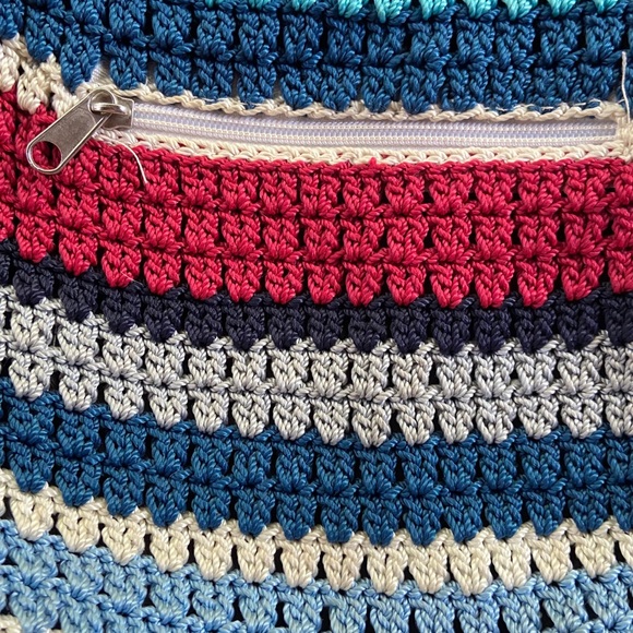 Red white and blue The Sak crossbody - Picture 2 of 5